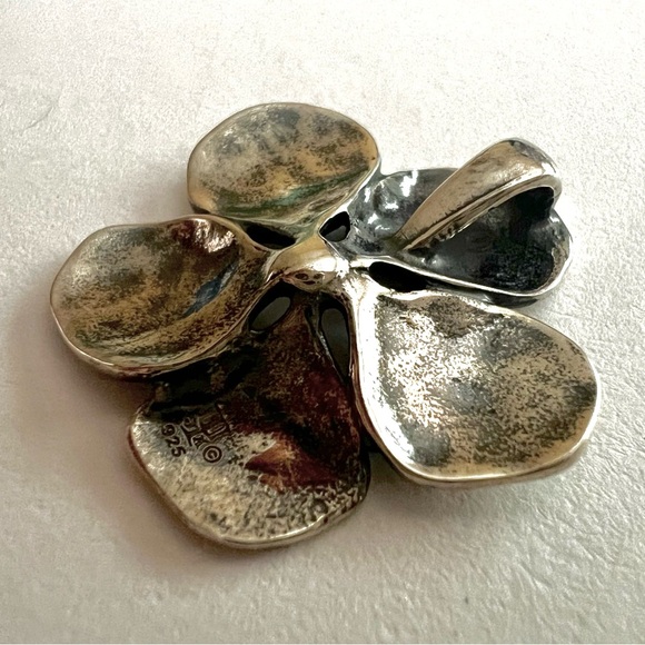 James Avery RETIRED RARE Radiant Blossom pendant - Picture 6 of 9